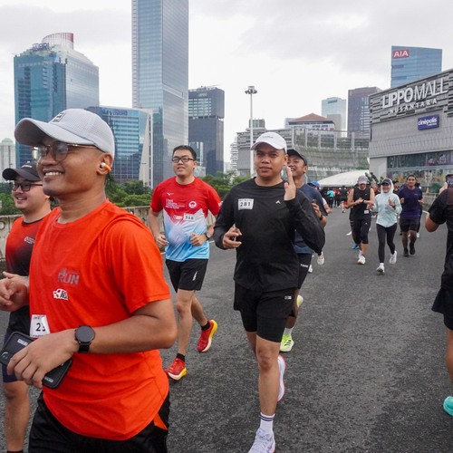 Race photo from FIRST SUNDAY RUN