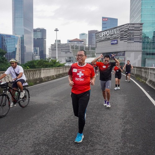 Race photo from FIRST SUNDAY RUN