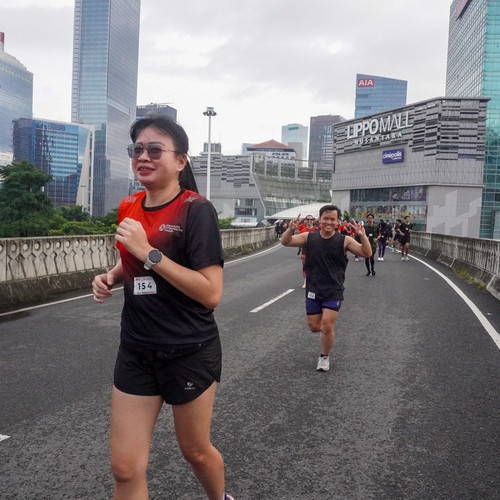 Race photo from FIRST SUNDAY RUN