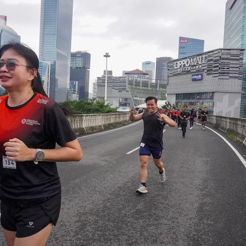 Race photo from FIRST SUNDAY RUN