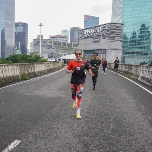 Race photo from FIRST SUNDAY RUN