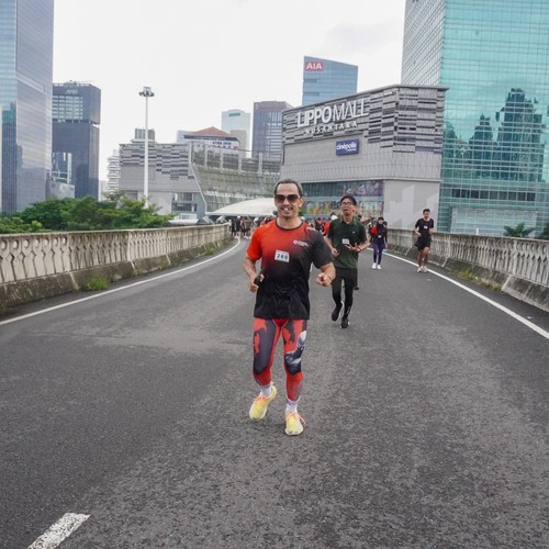 Race photo from FIRST SUNDAY RUN
