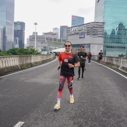 Race photo from FIRST SUNDAY RUN