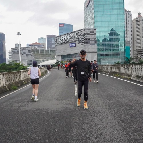 Race photo from FIRST SUNDAY RUN