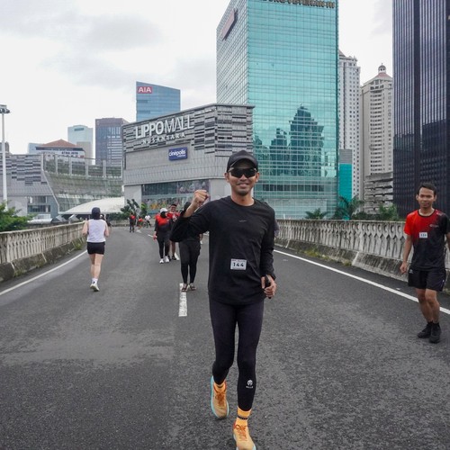 Race photo from FIRST SUNDAY RUN
