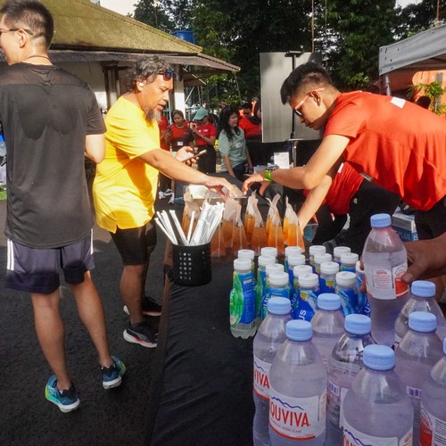 Race photo from FIRST SUNDAY RUN