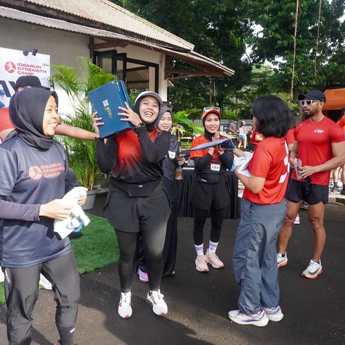 Race photo from FIRST SUNDAY RUN