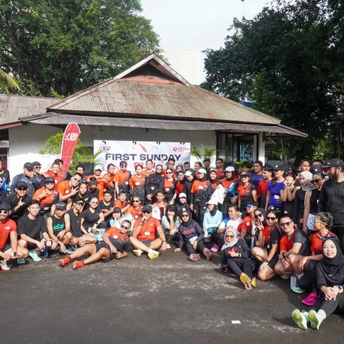 Race photo from FIRST SUNDAY RUN