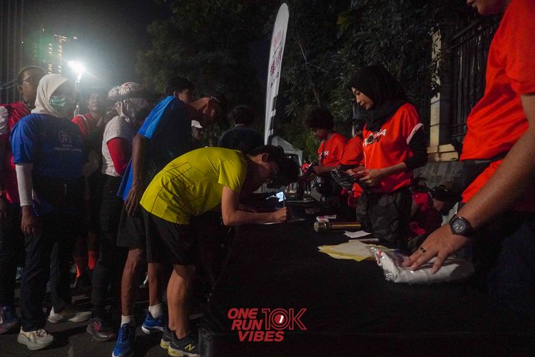 Race photo from ONE RUN 10K VIBES JAKARTA