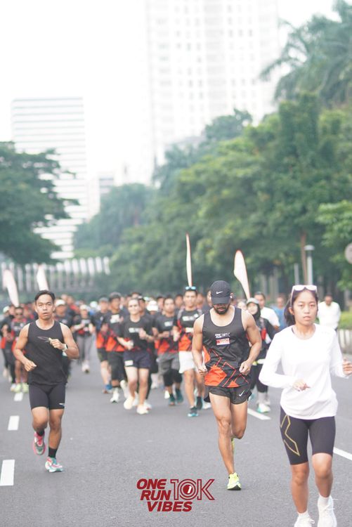 Race photo from ONE RUN 10K VIBES JAKARTA
