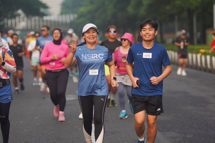 Race photo from NU SKIN RUNNING CLUB
