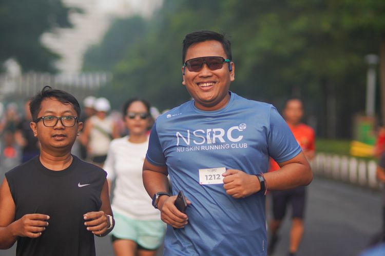 Race photo from NU SKIN RUNNING CLUB