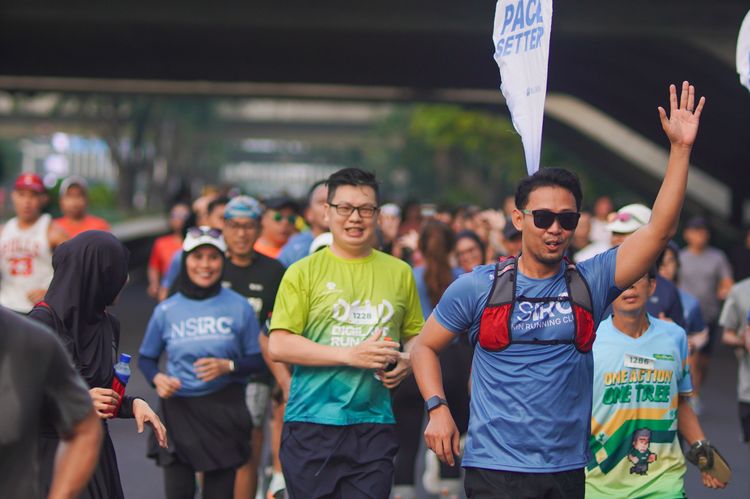 Race photo from NU SKIN RUNNING CLUB