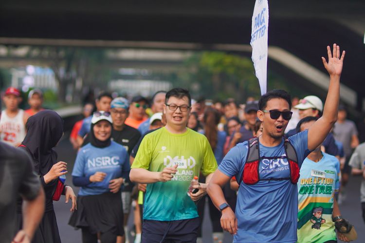Race photo from NU SKIN RUNNING CLUB