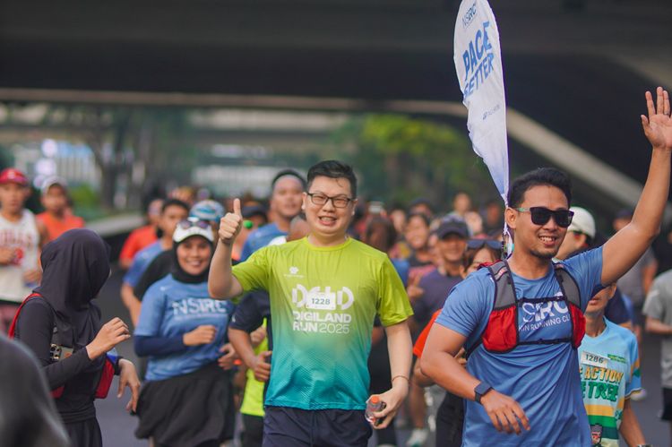 Race photo from NU SKIN RUNNING CLUB