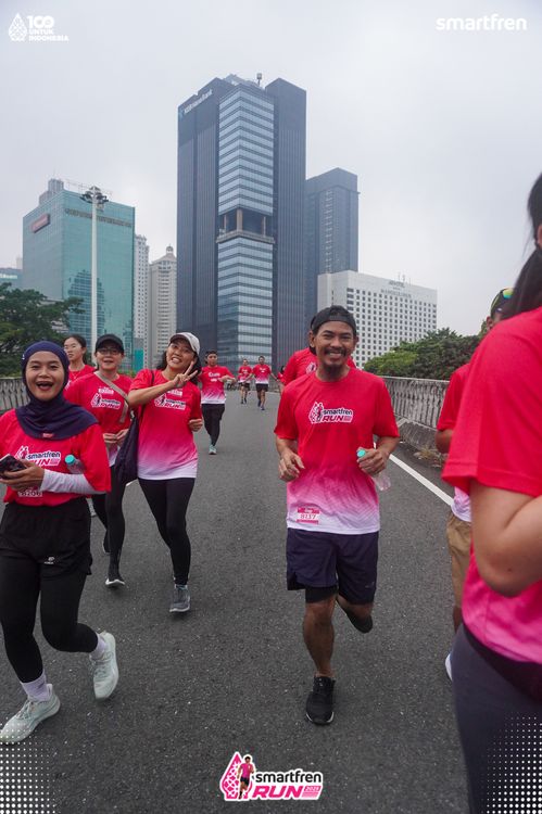 Race photo from Smartfren Run 2025 Vibes