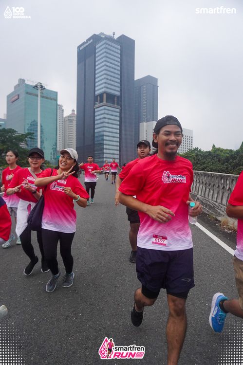 Race photo from Smartfren Run 2025 Vibes