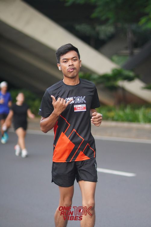 Race photo from ONE RUN 10K VIBES JAKARTA