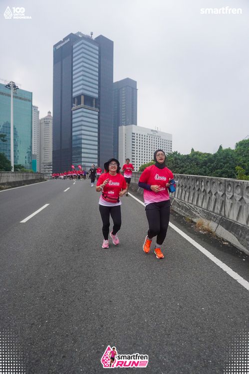 Race photo from Smartfren Run 2025 Vibes