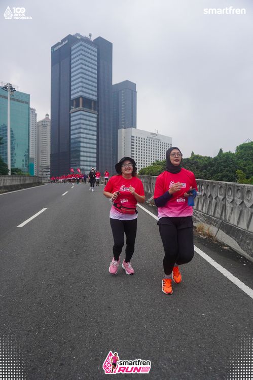 Race photo from Smartfren Run 2025 Vibes