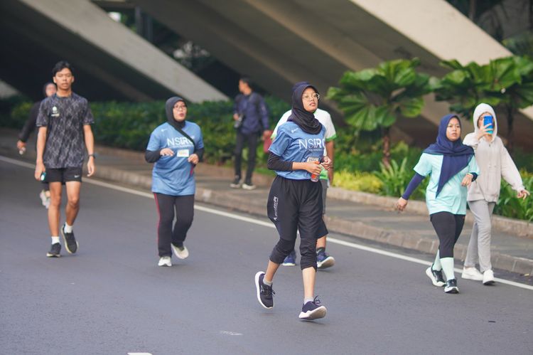 Race photo from NU SKIN RUNNING CLUB