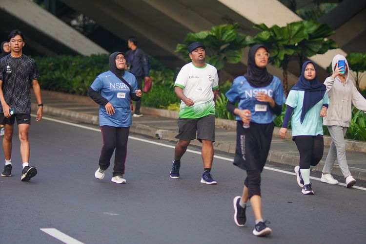 Race photo from NU SKIN RUNNING CLUB