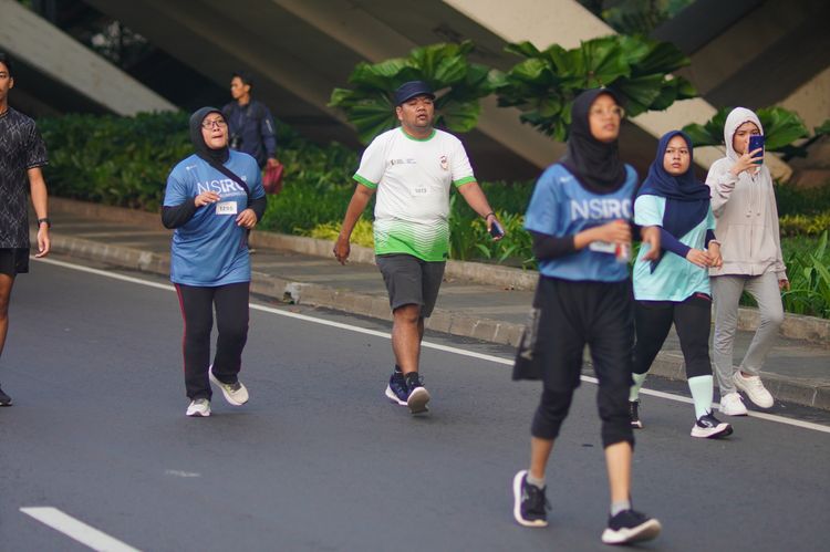 Race photo from NU SKIN RUNNING CLUB