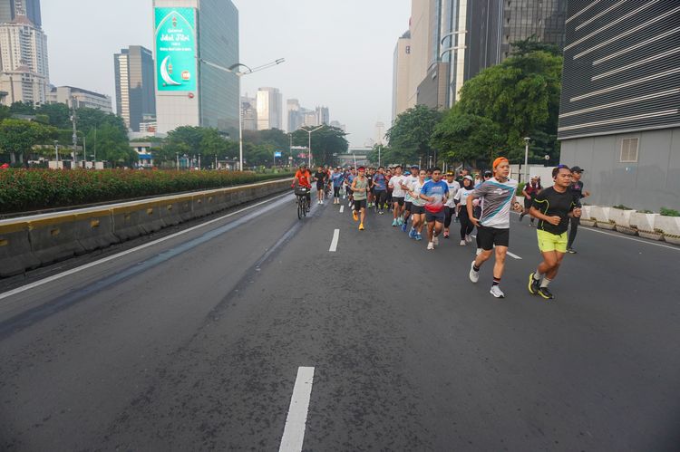 Race photo from NU SKIN RUNNING CLUB
