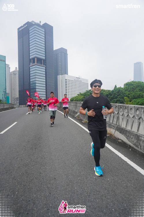 Race photo from Smartfren Run 2025 Vibes