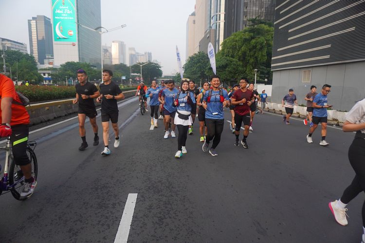 Race photo from NU SKIN RUNNING CLUB