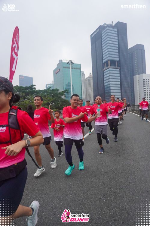 Race photo from Smartfren Run 2025 Vibes