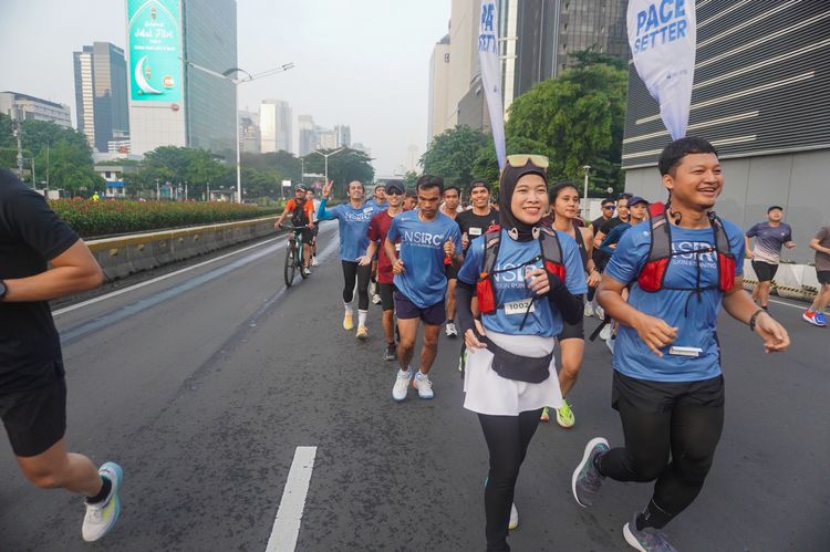 Race photo from NU SKIN RUNNING CLUB