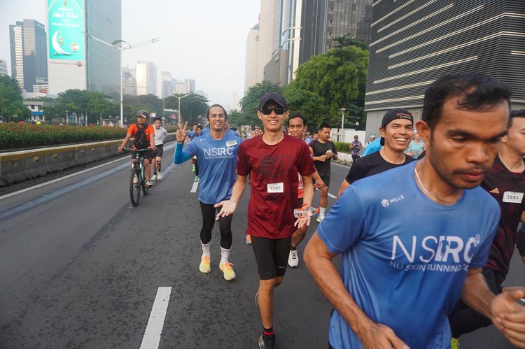 Race photo from NU SKIN RUNNING CLUB