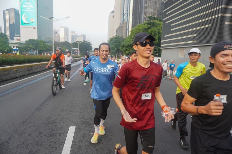 Race photo from NU SKIN RUNNING CLUB