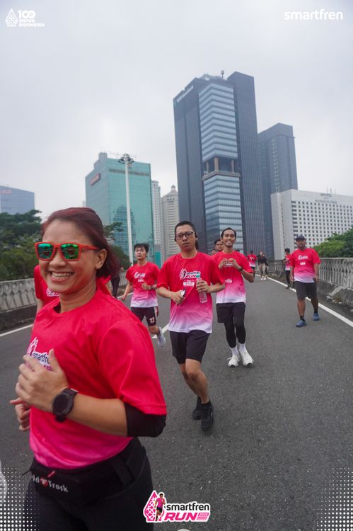 Race photo from Smartfren Run 2025 Vibes