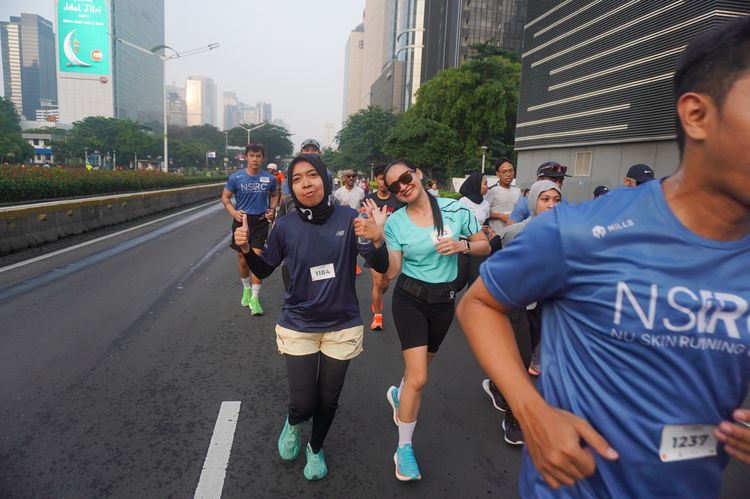 Race photo from NU SKIN RUNNING CLUB