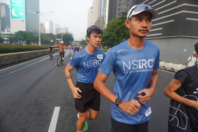 Race photo from NU SKIN RUNNING CLUB