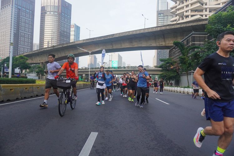 Race photo from NU SKIN RUNNING CLUB