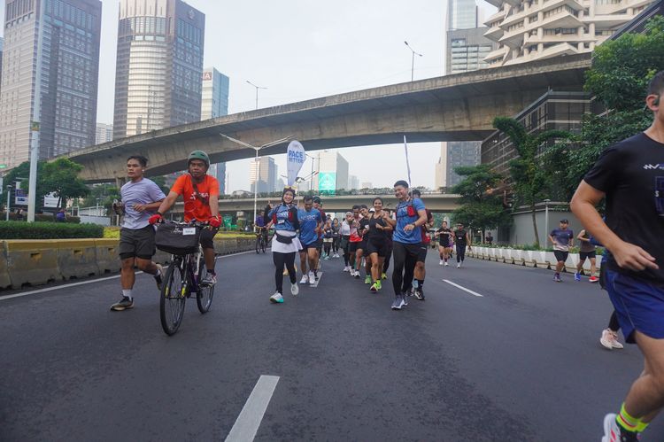 Race photo from NU SKIN RUNNING CLUB
