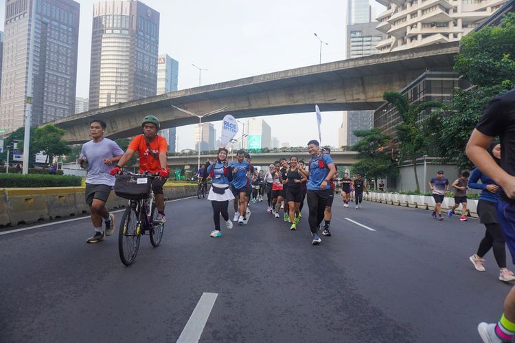 Race photo from NU SKIN RUNNING CLUB