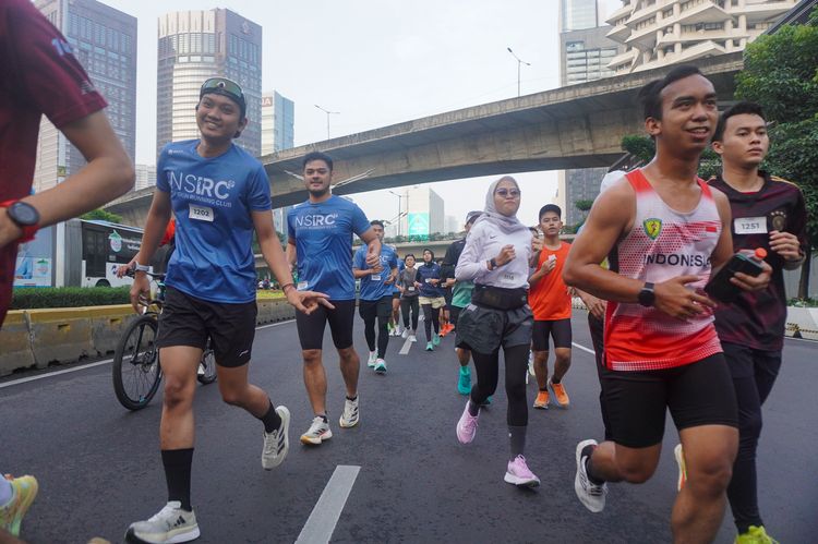 Race photo from NU SKIN RUNNING CLUB
