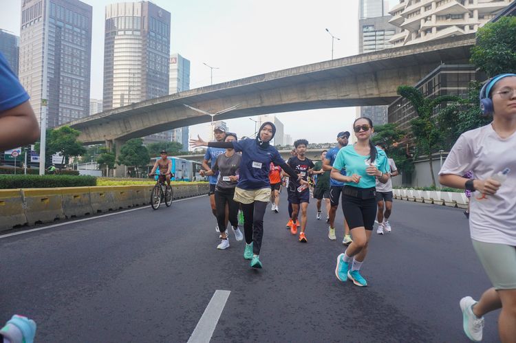 Race photo from NU SKIN RUNNING CLUB