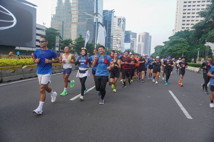 Race photo from NU SKIN RUNNING CLUB