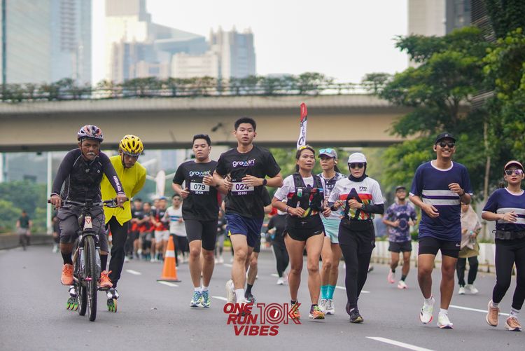 Race photo from ONE RUN 10K VIBES JAKARTA