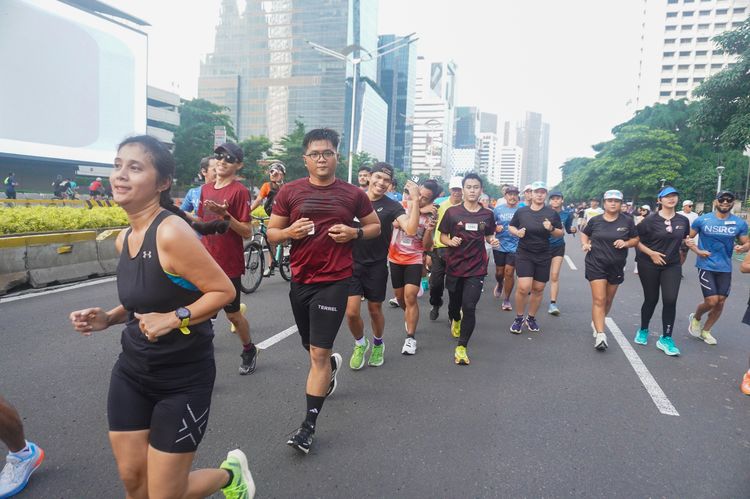 Race photo from NU SKIN RUNNING CLUB