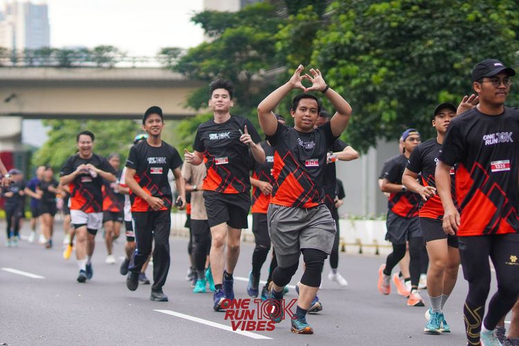 Race photo from ONE RUN 10K VIBES JAKARTA