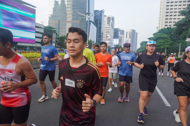 Race photo from NU SKIN RUNNING CLUB