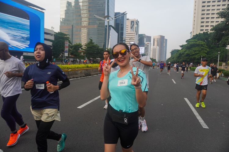 Race photo from NU SKIN RUNNING CLUB