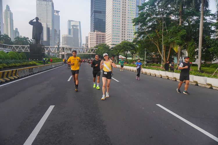 Race photo from NU SKIN RUNNING CLUB