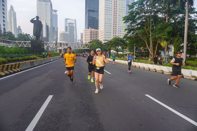 Race photo from NU SKIN RUNNING CLUB